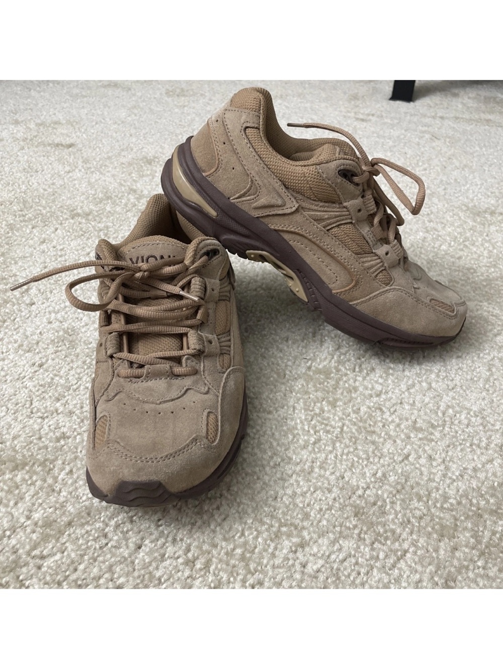 Vionic Walker Sneakers Women's 7.5 WIDE Brown Leather Arch Support EXCELLENT